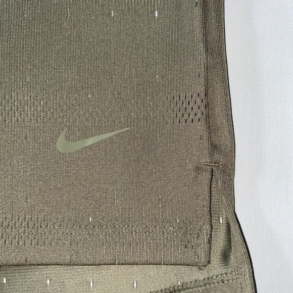 L Nike Dri-Fit Ace Golf Polo Shirt Olive Green CK5846-222 Women’s vent NWT $75 - Picture 3 of 9